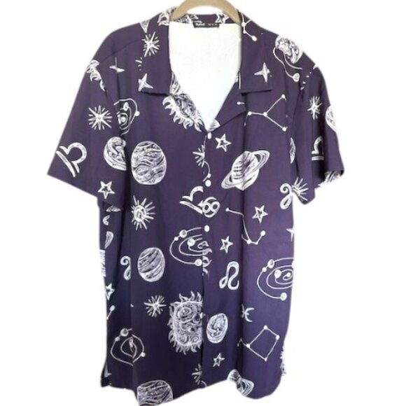 ROMWE Men's Cosmic Celestial Stars Moon Sun Button Down Shirt Sz M #05 - Picture 1 of 13